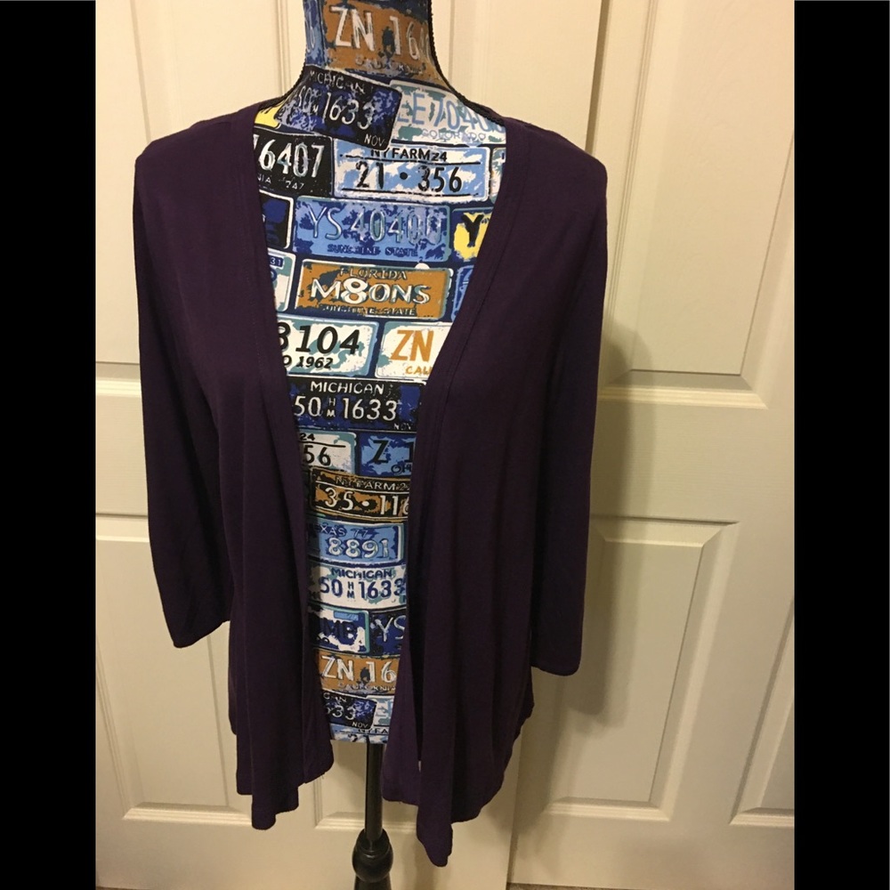 A,n.a. Purple shrug